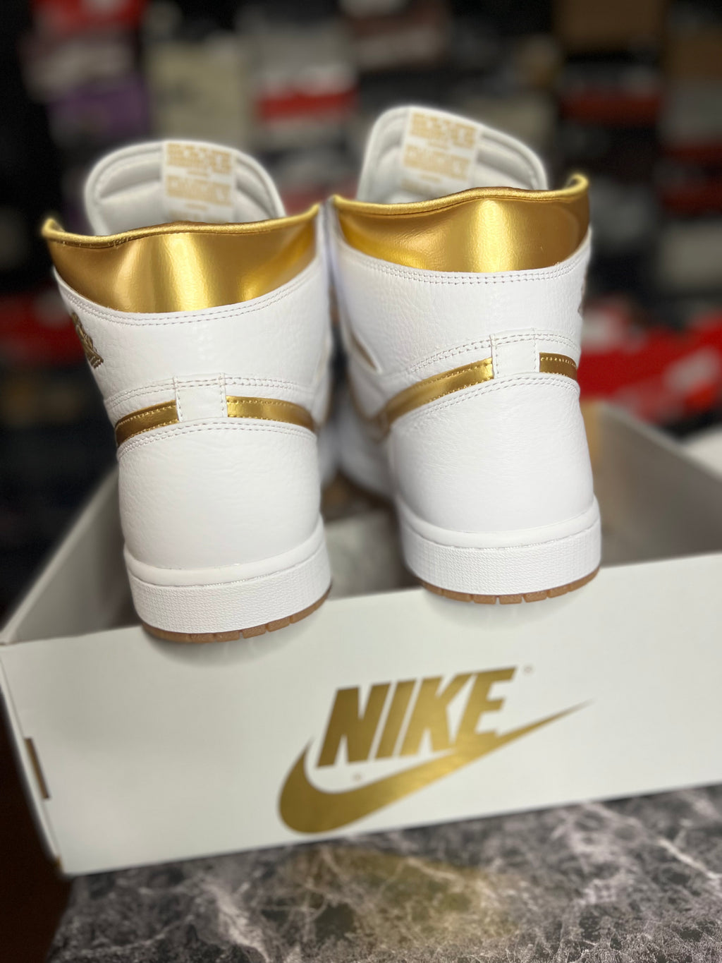 Jordan 1 Retro High OG "Metallic Gold" 13W/11.5M *NEW*