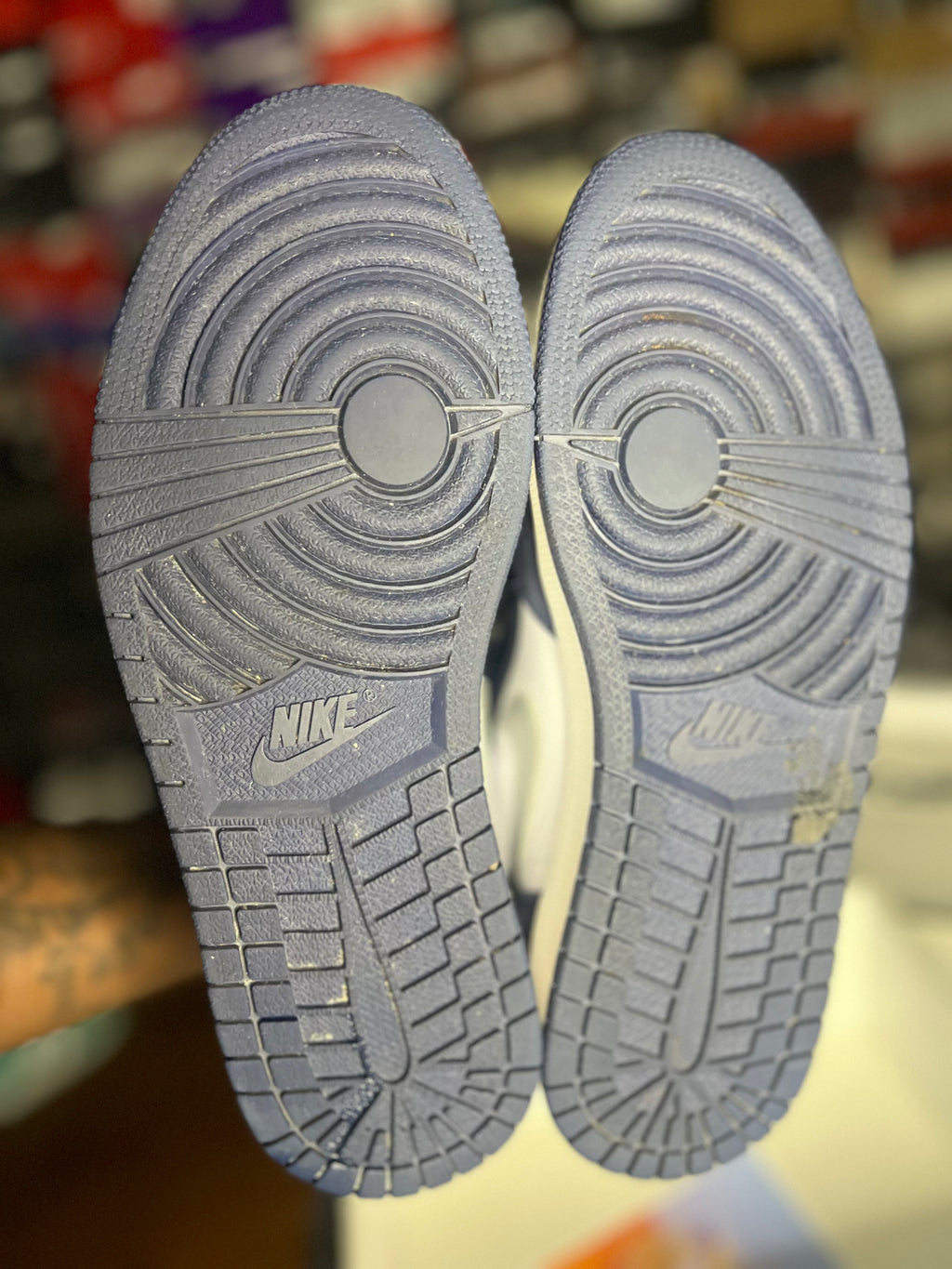 Jordan 1 Retro High “Co.JP Midnight Navy” (8.5M) *Pre-Loved*