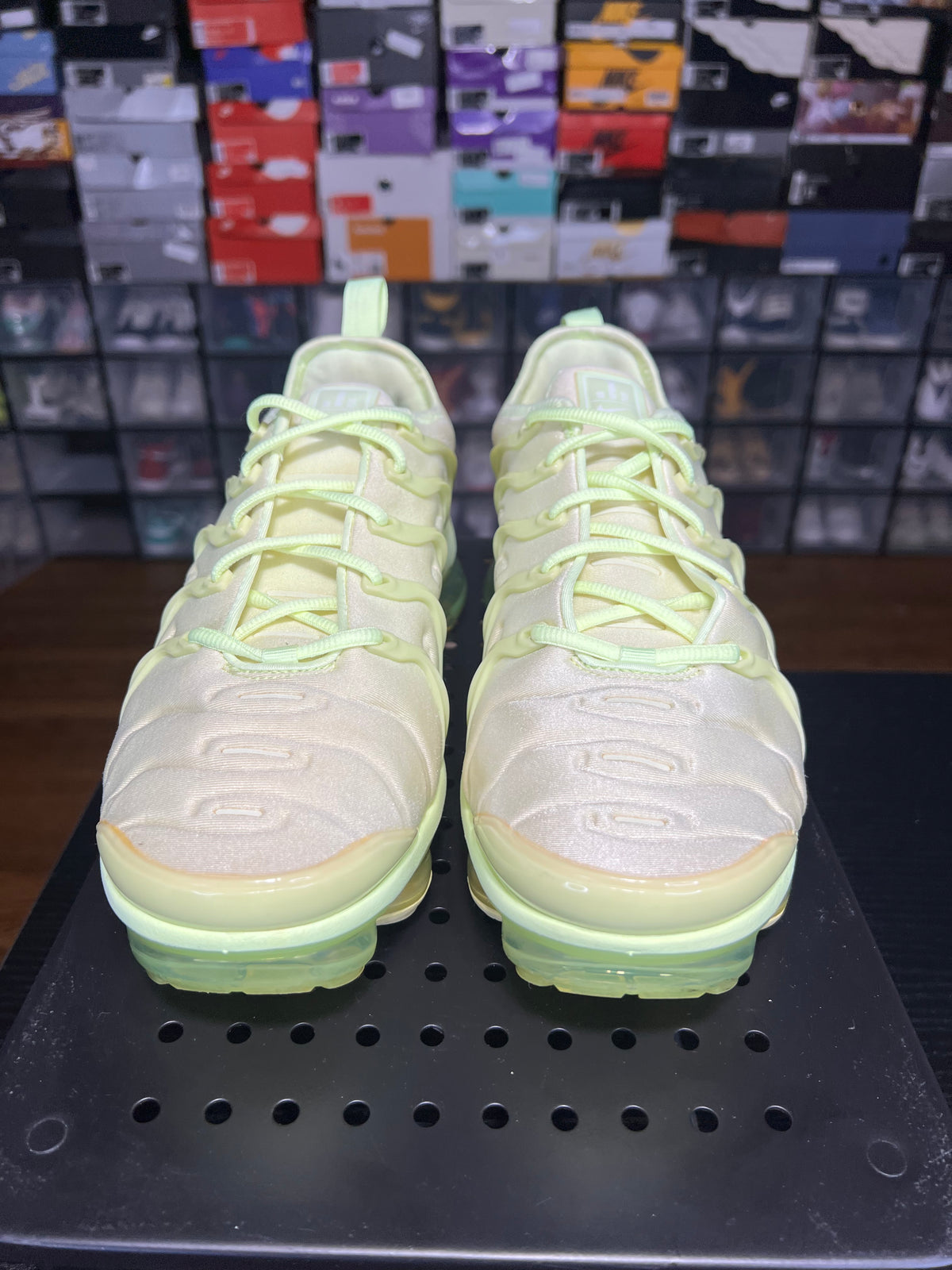 Nike Air VaporMax Plus “Barely Volt” (10W) *Pre-Loved*