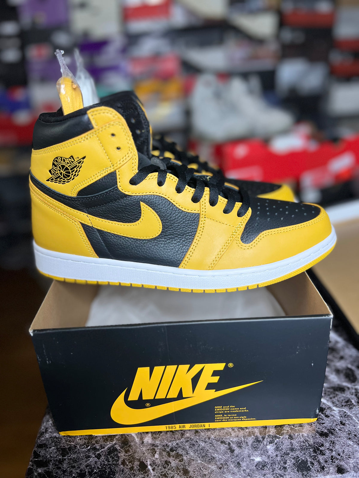 Jordan 1 Retro High OG “Pollen” 11.5M *NEW*