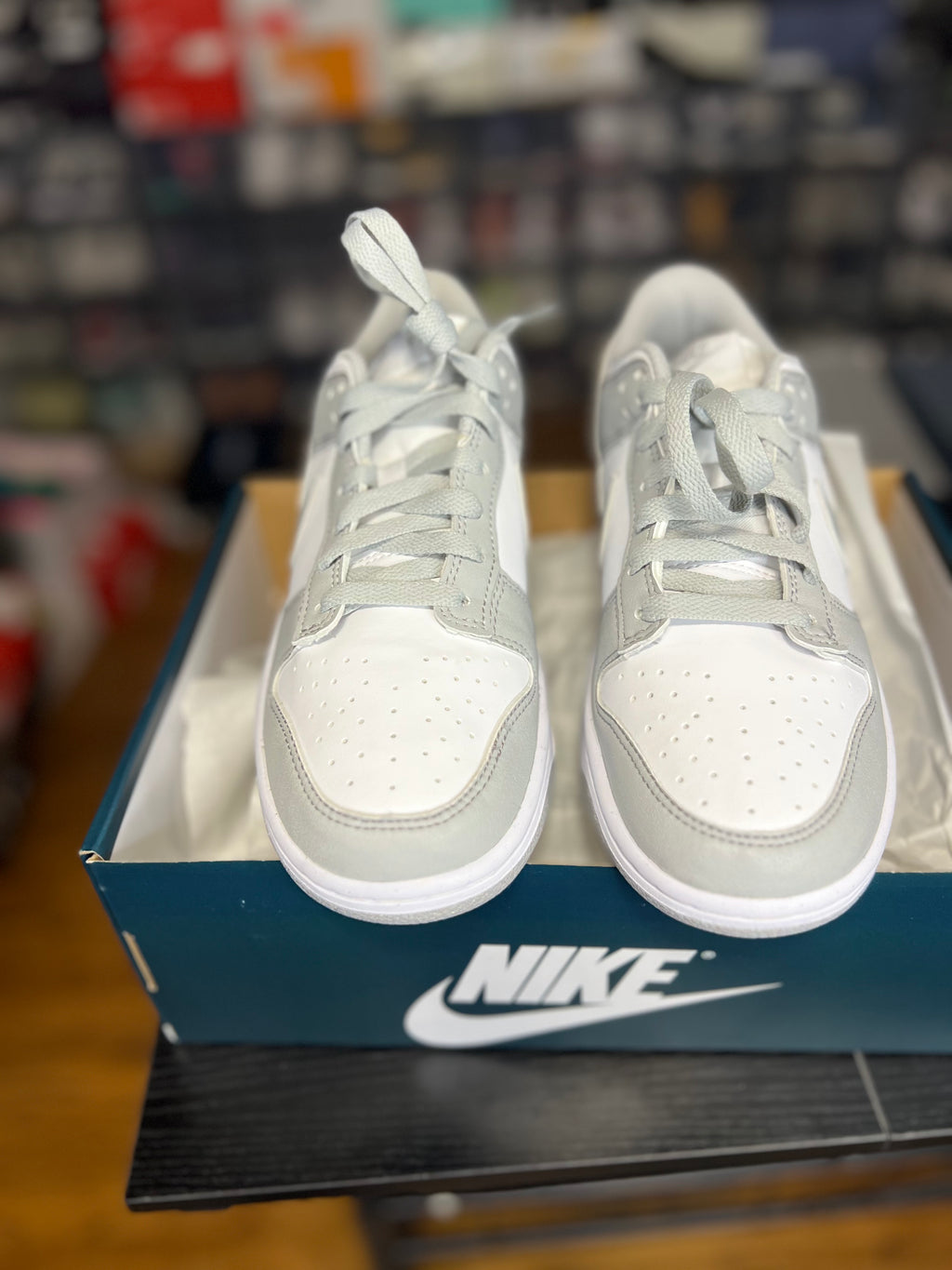 Nike Dunk Low Next Nature “Loght Smoke Grey” (6.5Y) *Pre-Loved*
