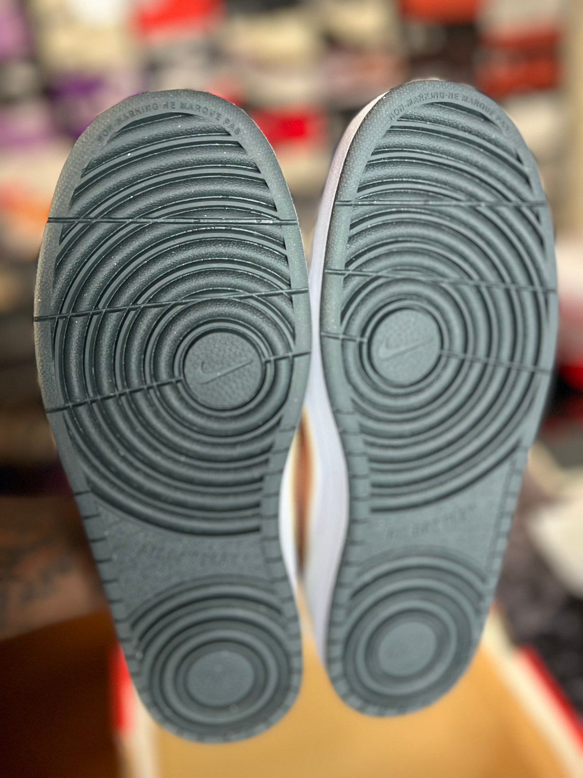 The Nike Court Borough Low 2 (GS) 7Y *NEW* No Lid