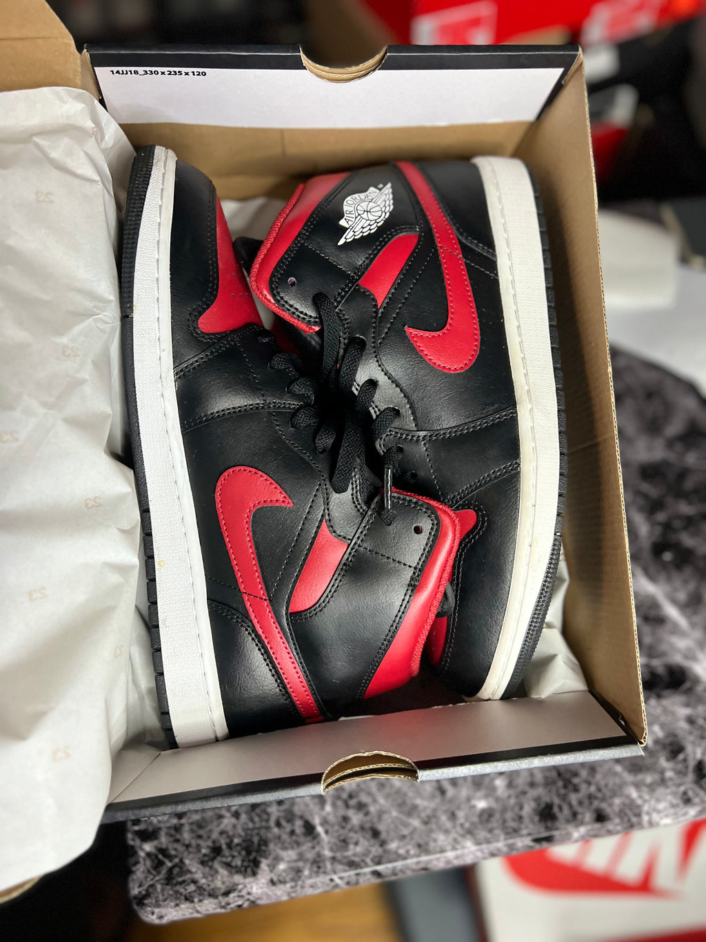 Air Jordan 1 Mid "Bred Twist" 11M *Pre-Loved*
