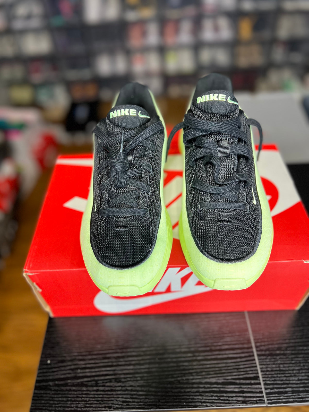 Nike Uplift SC “Balck Barely Volt” (7Y) *NEW*