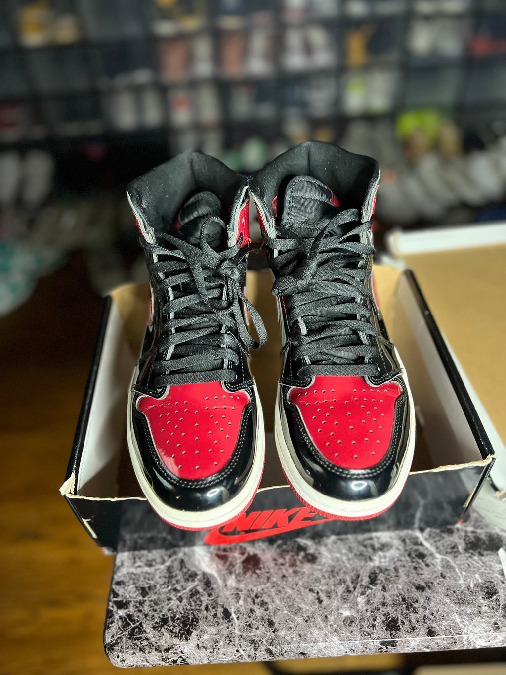 Air Jordan 1 Retro High OG (9.5M) “Patent Bred” *Pre-Loved*