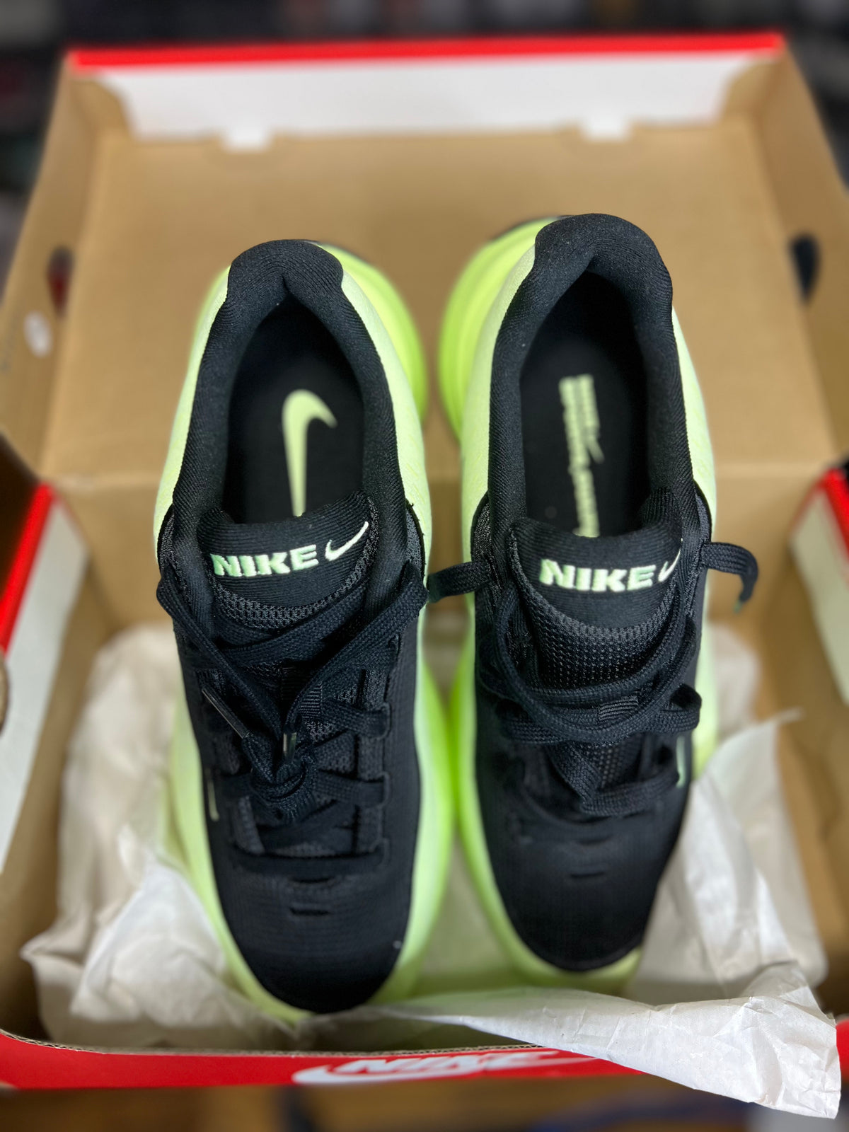 Nike Uplift SC “Balck Barely Volt” (7Y) *NEW*