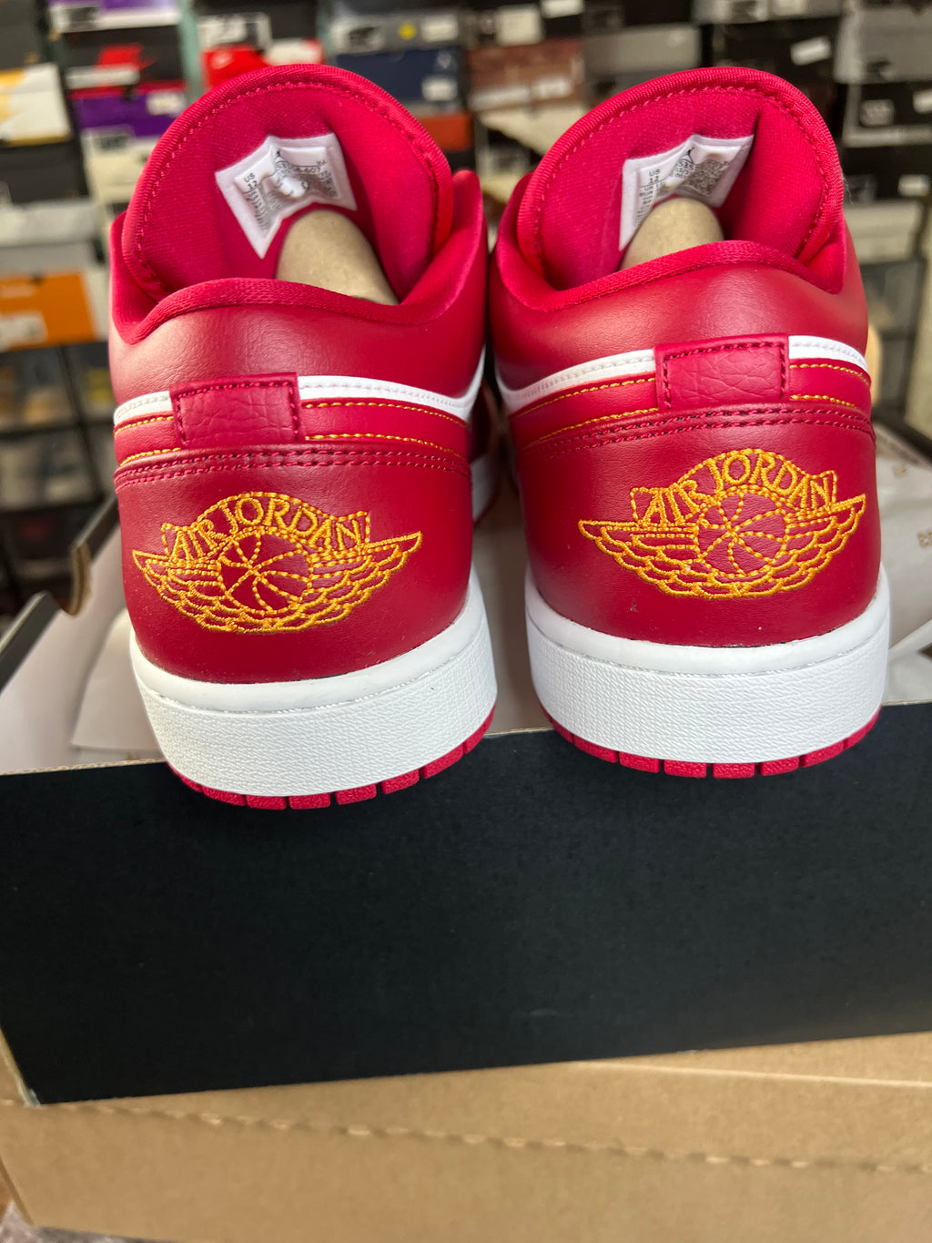 Air Jordan 1 Low ‘Cardinal Red’ (Style Code: 553558604) *NEW*