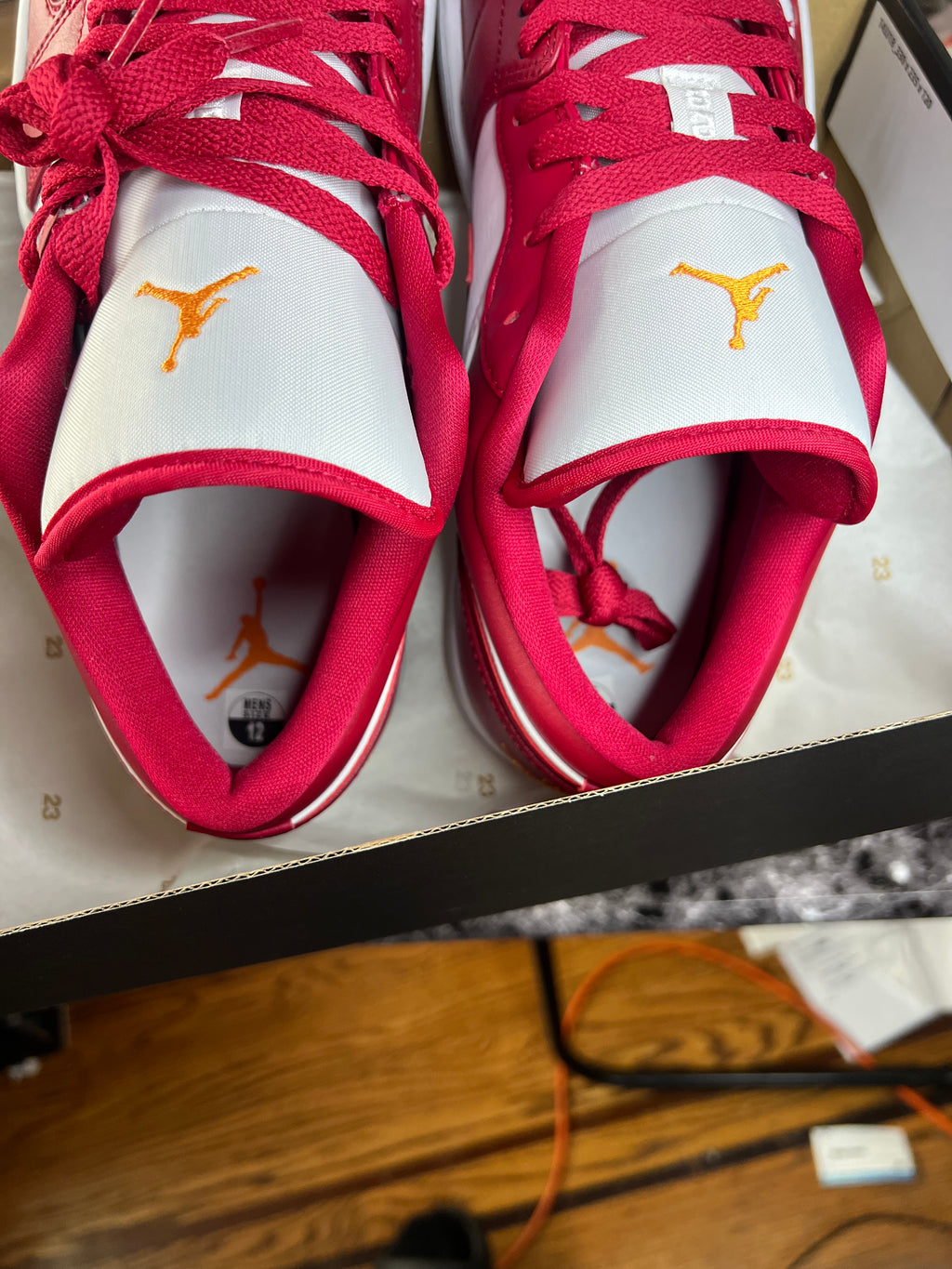 Air Jordan 1 Low ‘Cardinal Red’ (Style Code: 553558604) *NEW*