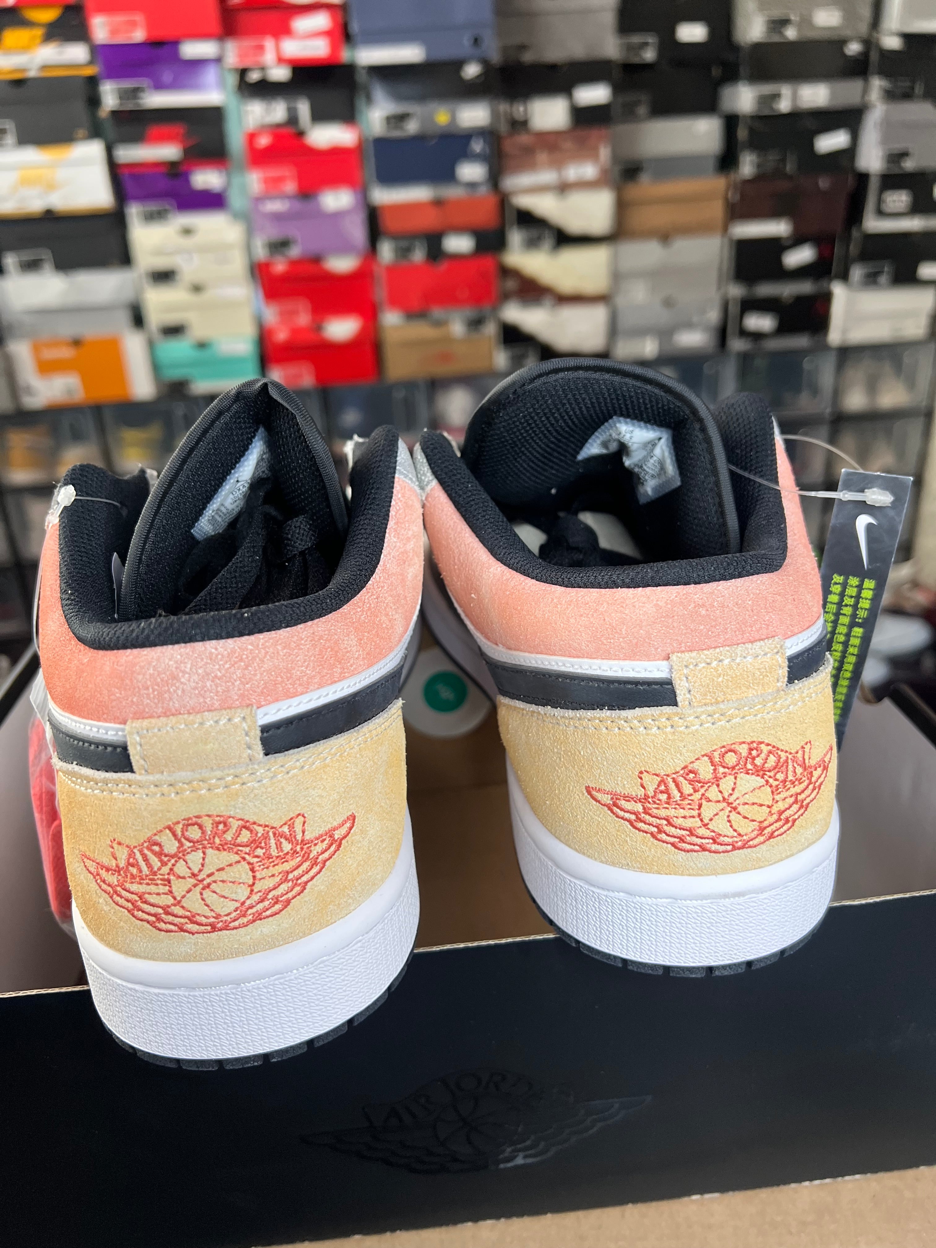 Air Jordan 1 Low SE 'Flight Club' (Style Code: DX4334-008) *New*