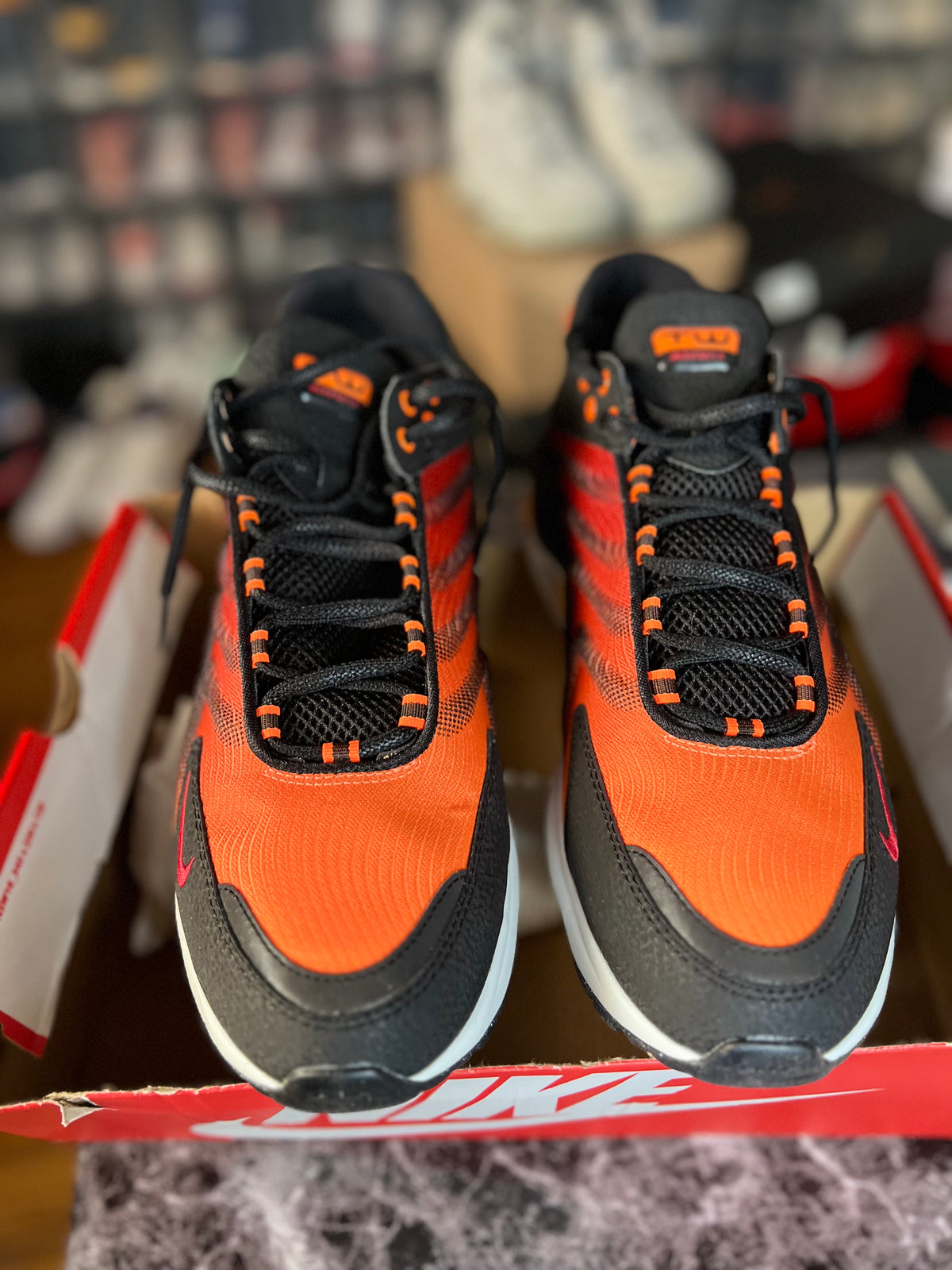 Nike Air Max TW SE 11.5M *NEW*
