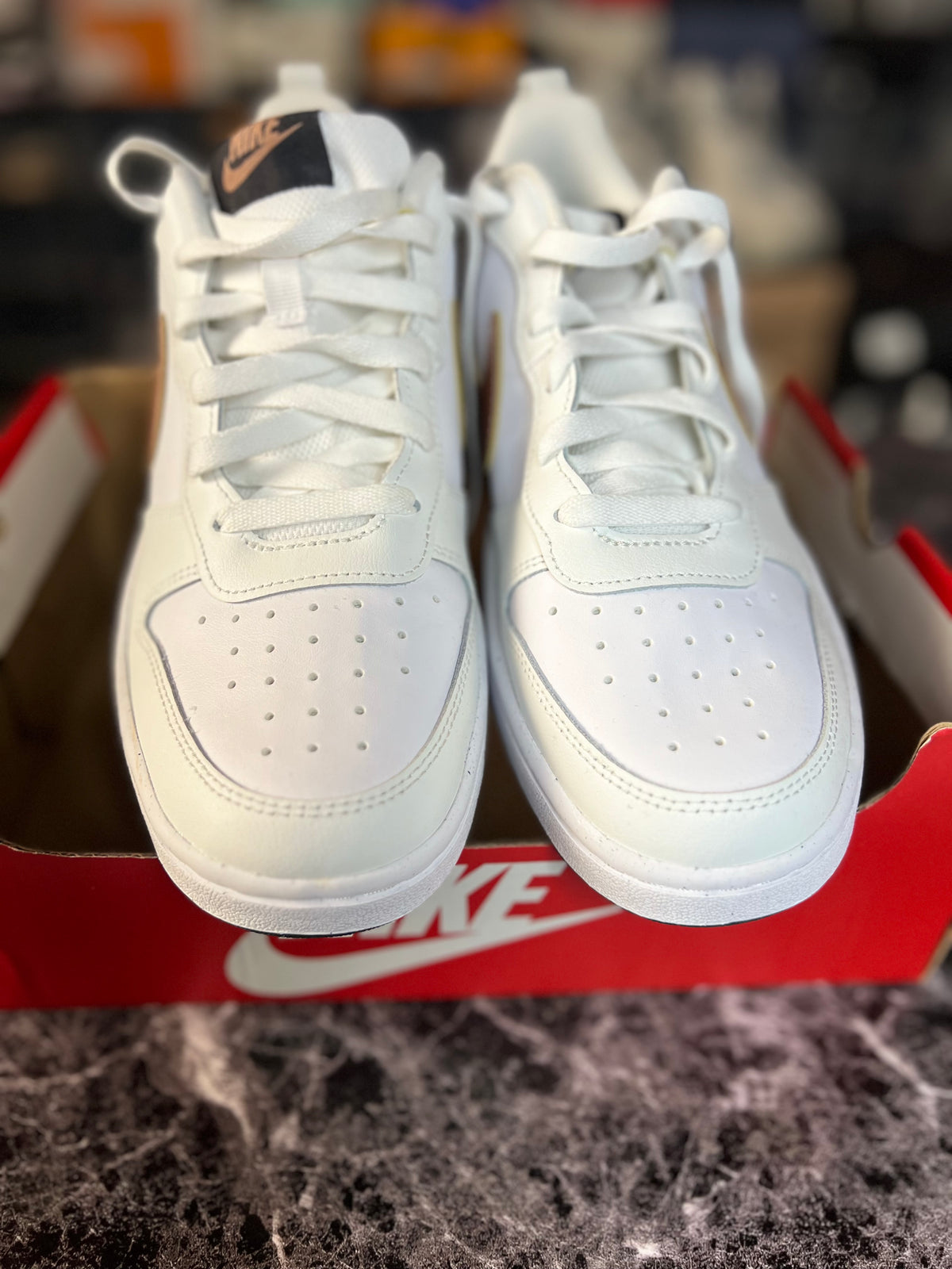 The Nike Court Borough Low 2 (GS) 7Y *NEW* No Lid