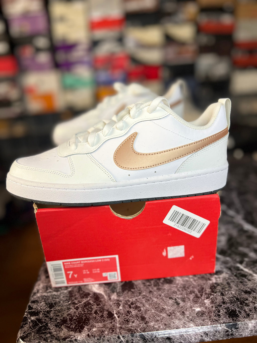 The Nike Court Borough Low 2 (GS) 7Y *NEW* No Lid
