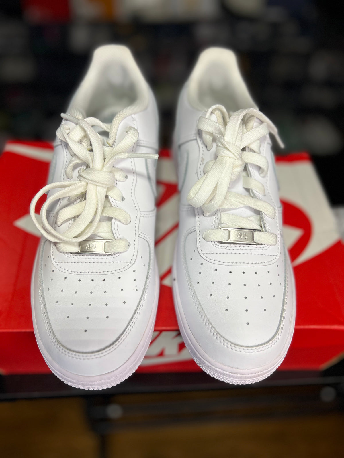 Nike Air Force 1 LE "Tripple White" (6Y) *NEW*
