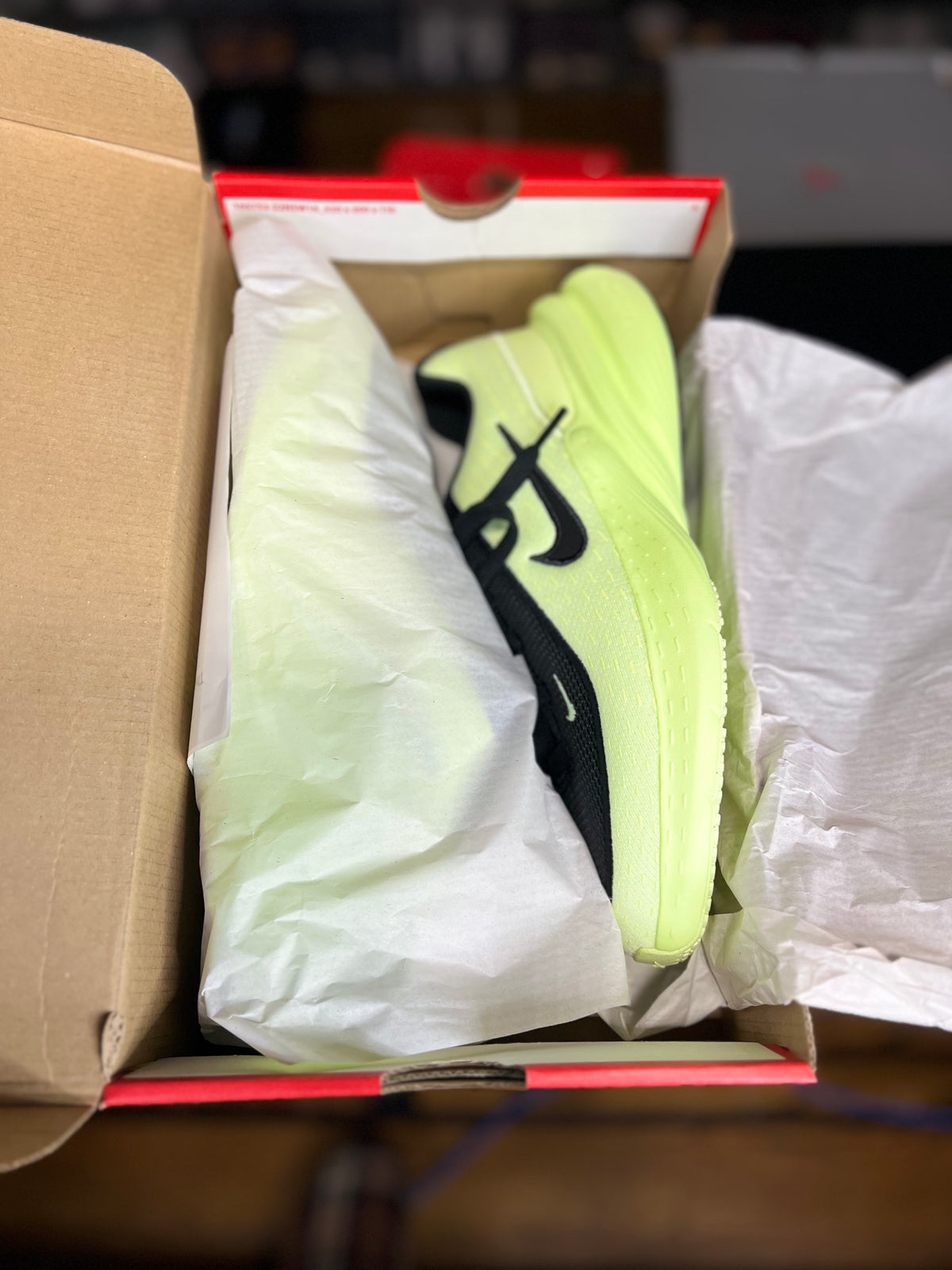 Nike Uplift SC “Balck Barely Volt” (7Y) *NEW*
