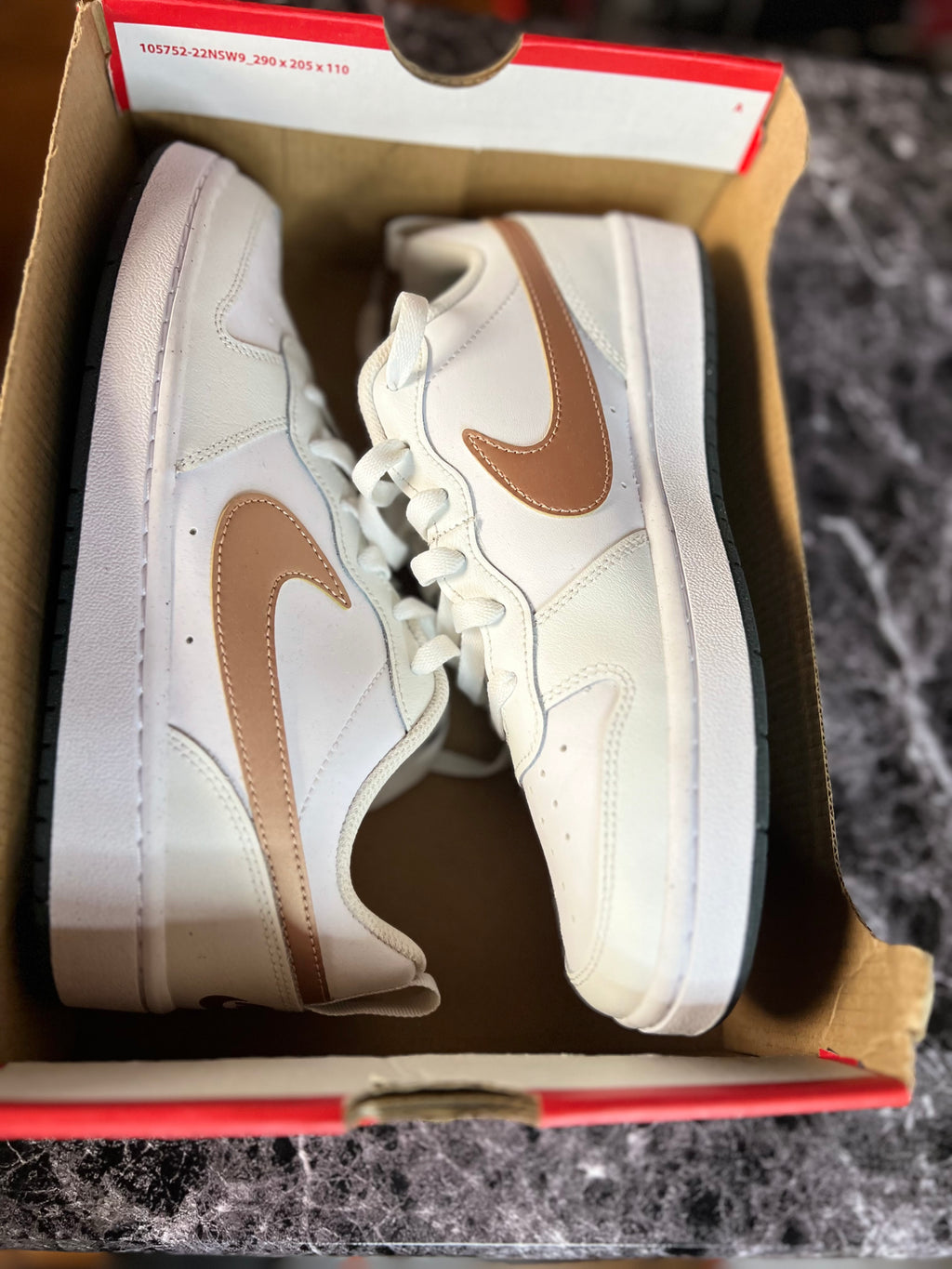 The Nike Court Borough Low 2 (GS) 7Y *NEW* No Lid