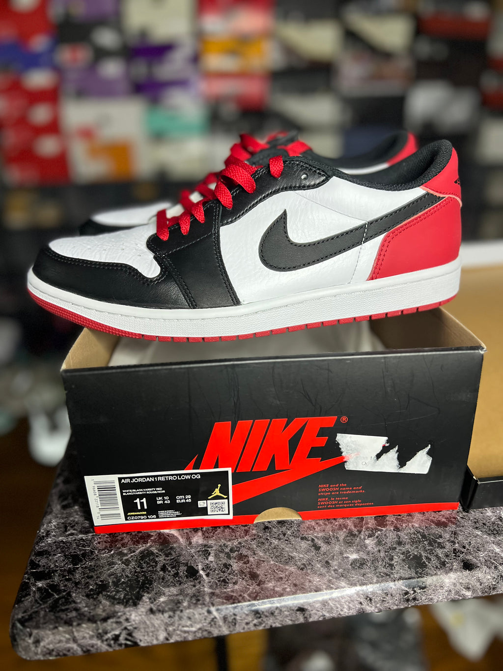 Air Jordan 1 Retro Low OG (11M) *Pre-Loved*