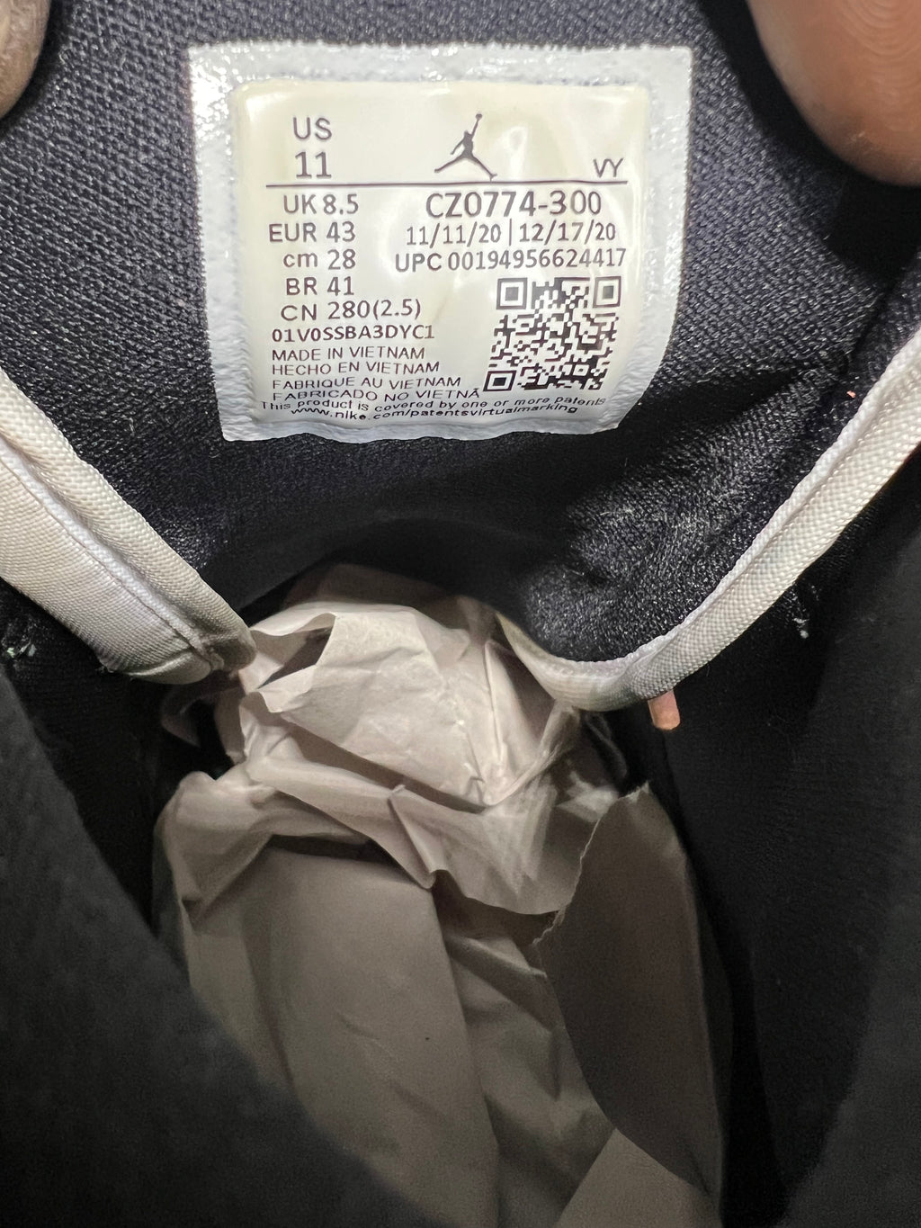 Jordan 1 Mid “Dutch Green” (11W) *Pre-Loved*