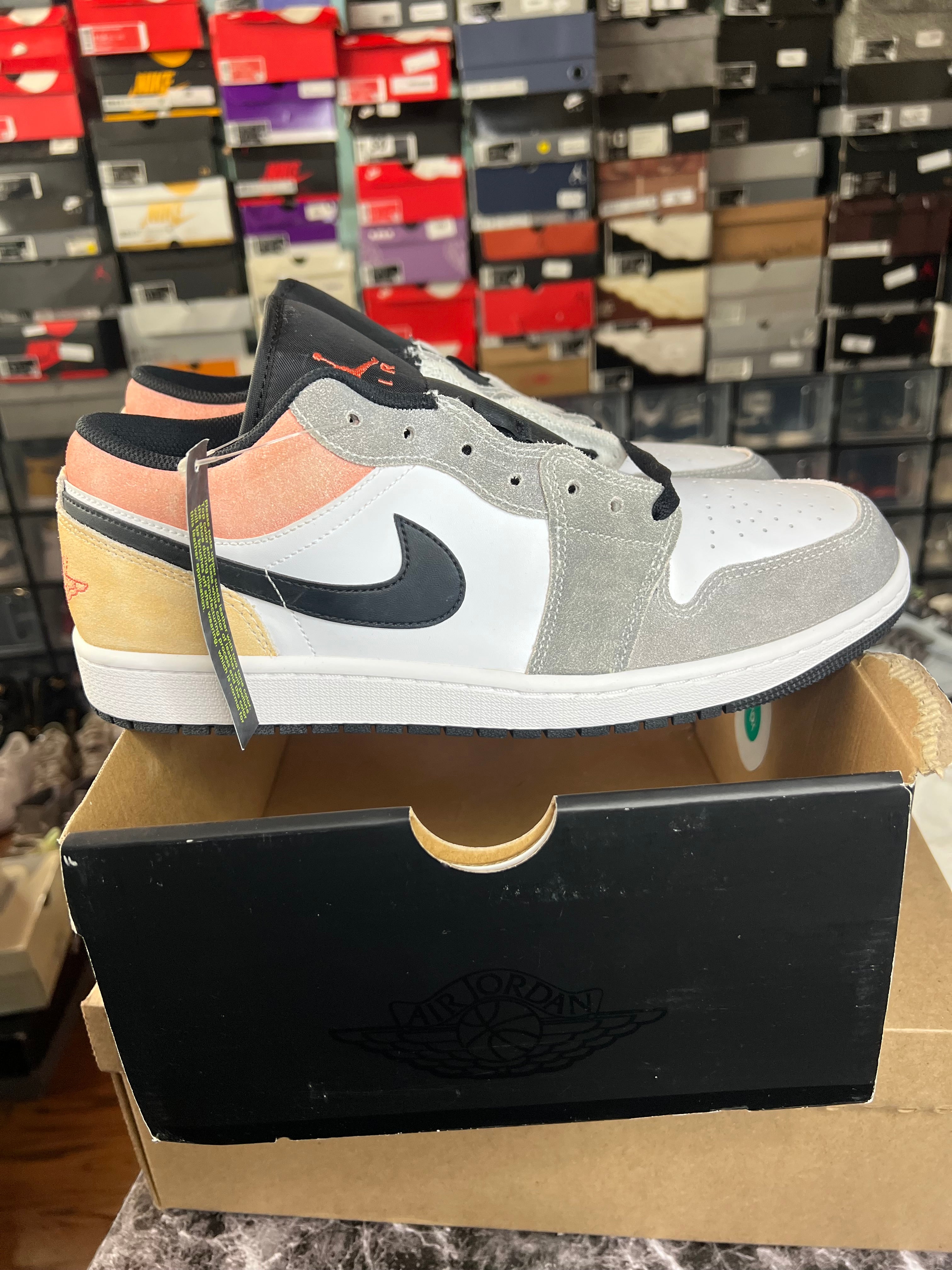 Air Jordan 1 Low SE 'Flight Club' (Style Code: DX4334-008) *New*
