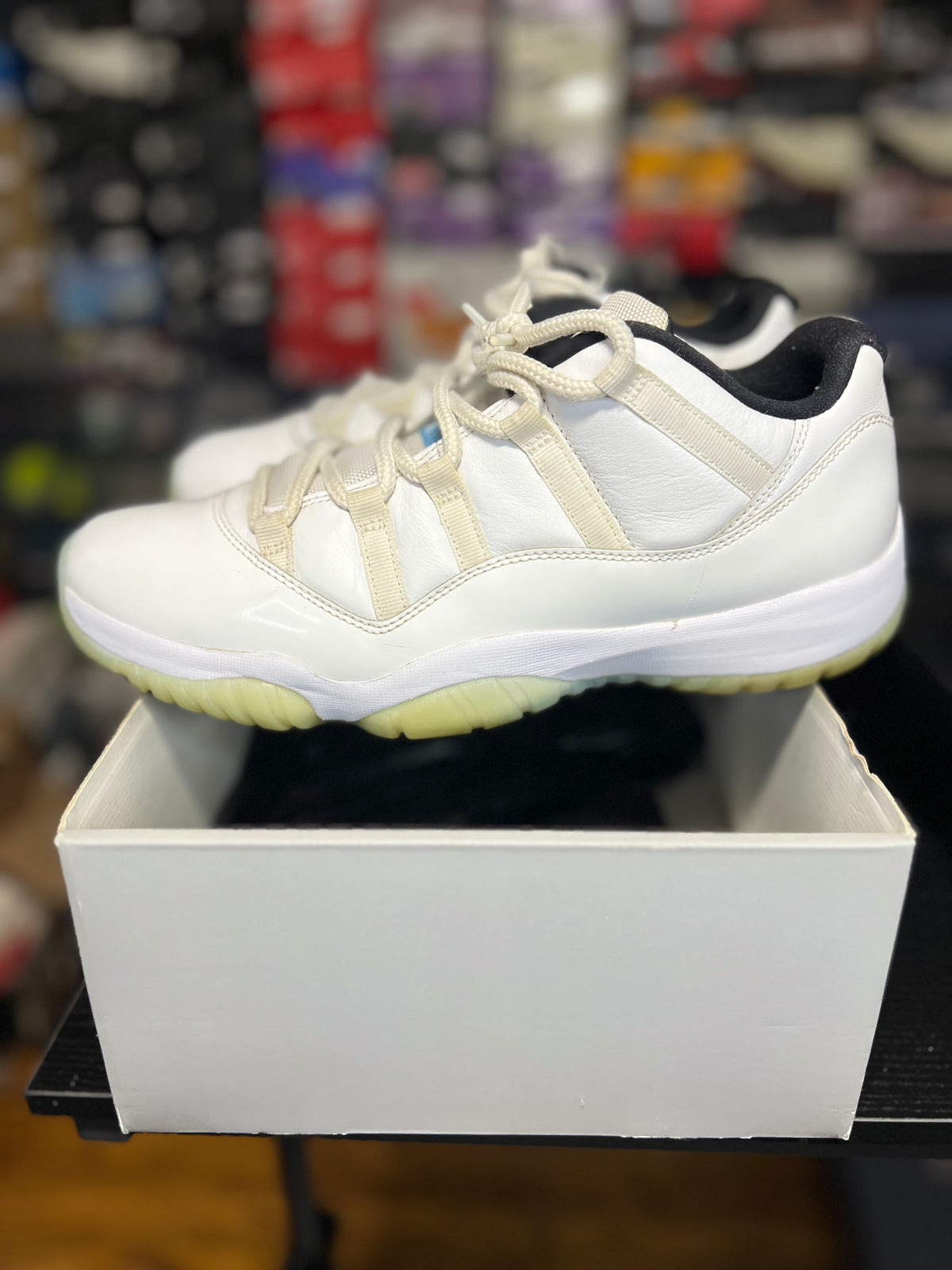 Air Jordan 11 Retro Low “ Legend Blue” (11M) *Pre-Loved*