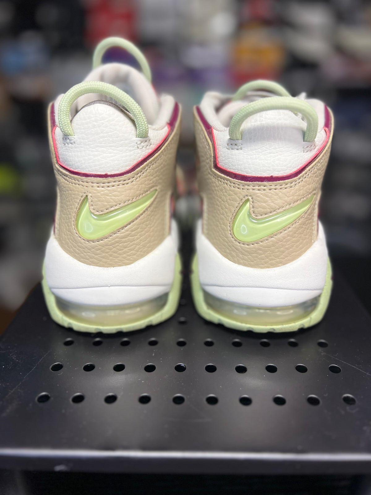 Nike Uptempo