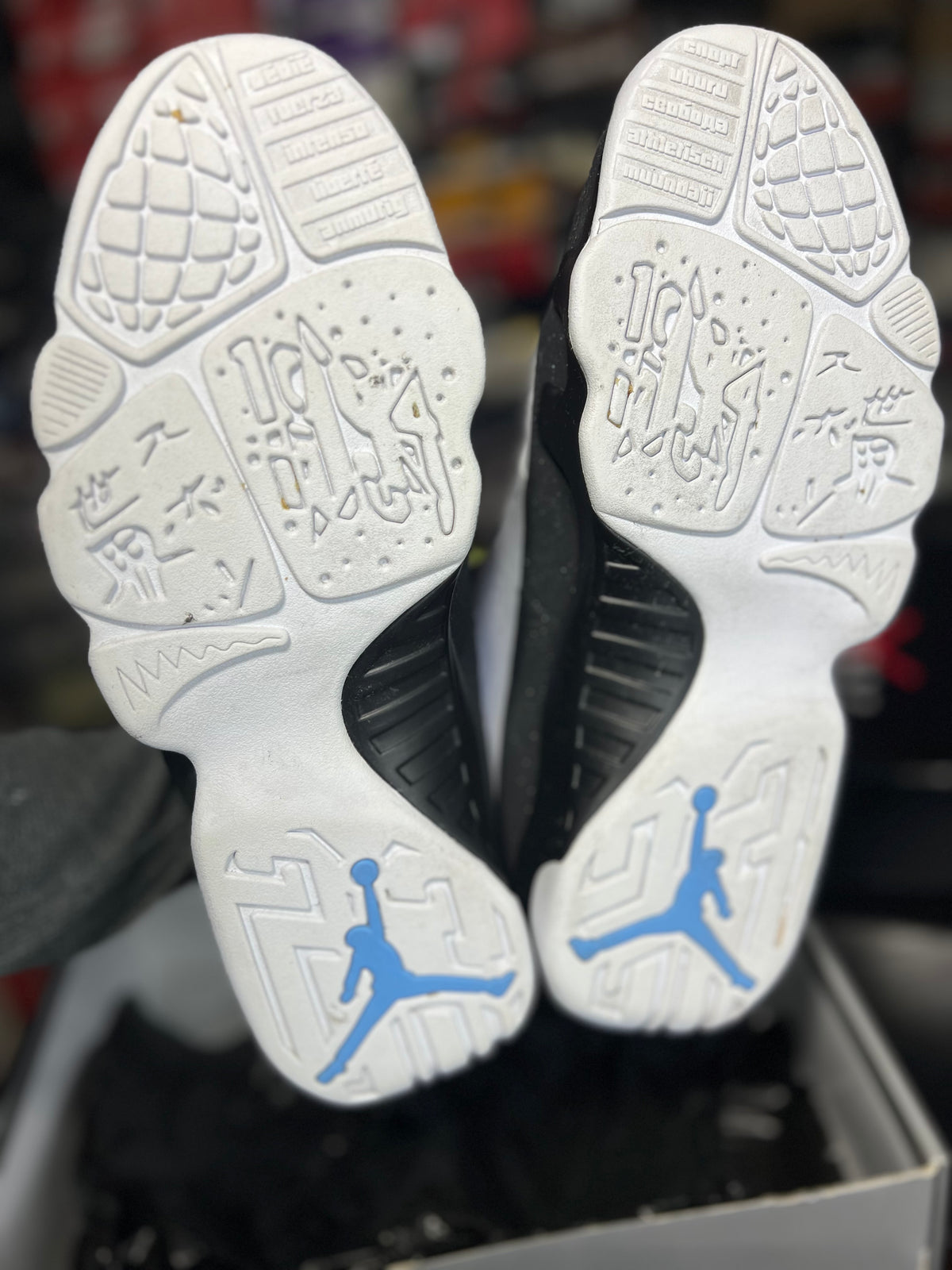 Air Jordan 9 Retro “University Blue” (11.5M) *Pre-Loved*