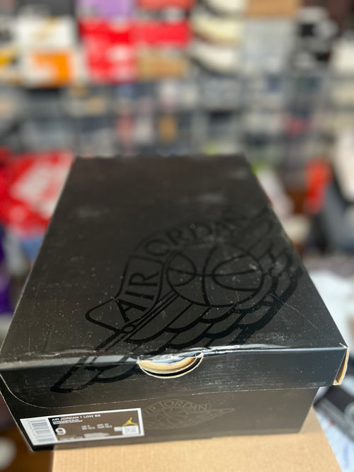 Jordan 1 Low SE "White/Legend Blue" — Size 9 · New