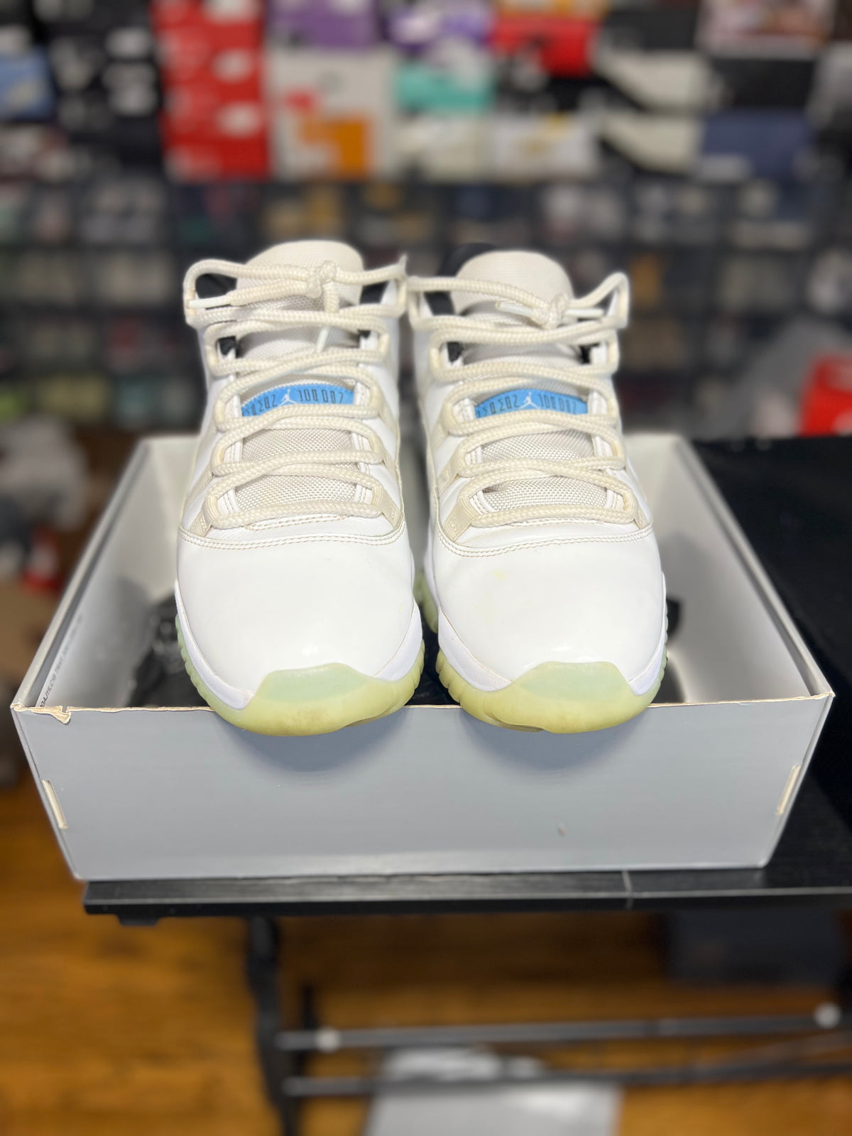 Air Jordan 11 Retro Low “ Legend Blue” (11M) *Pre-Loved*