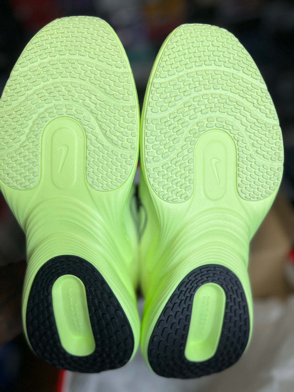 Nike Uplift SC “Balck Barely Volt” (7Y) *NEW*