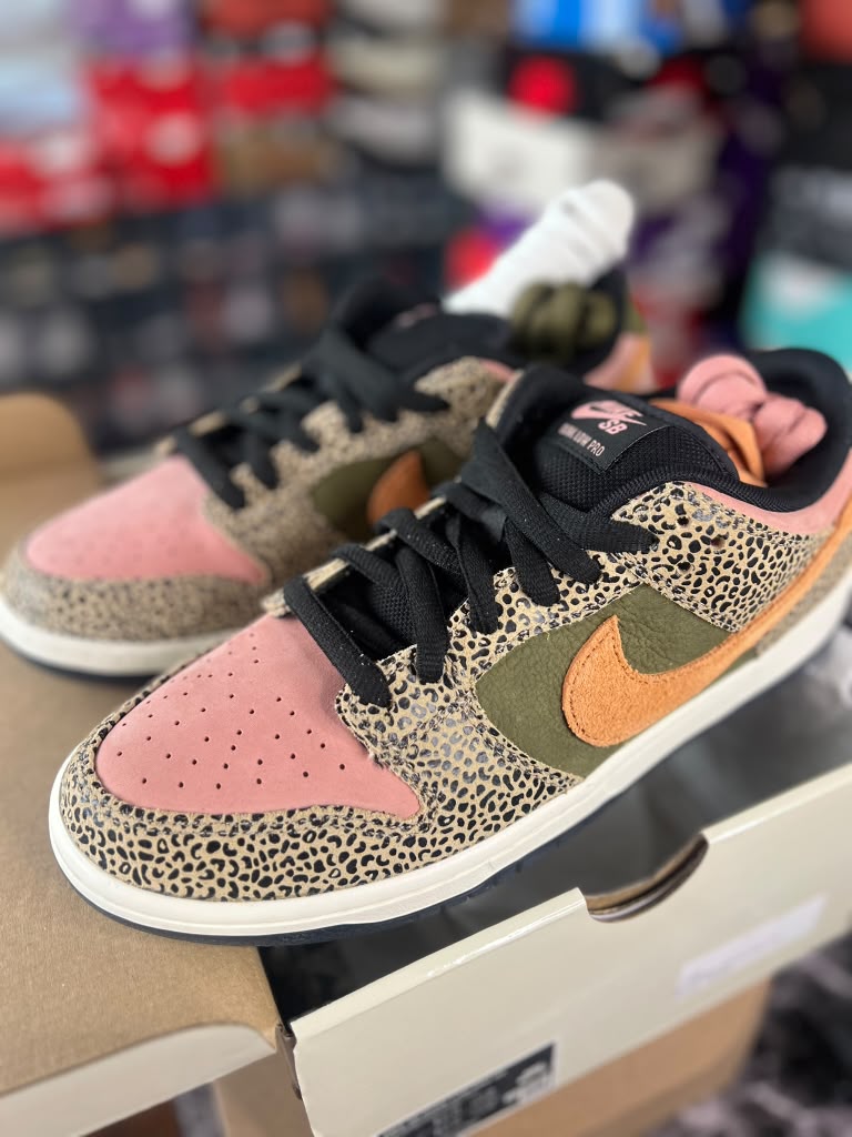 Nike SB Dunk Low Pro QS x Arts-Rec "San Diego Zoo" (Style Code: IH3211-200) *PRE-LOVED*