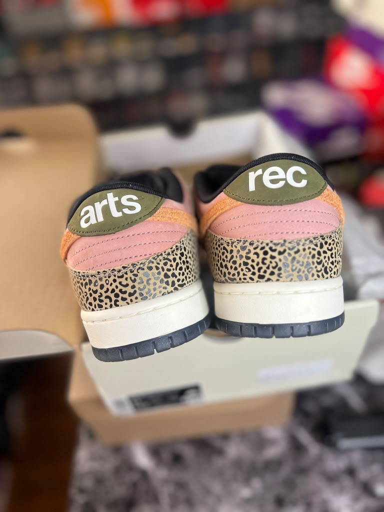 Nike SB Dunk Low Pro QS x Arts-Rec "San Diego Zoo" (Style Code: IH3211-200) *PRE-LOVED*