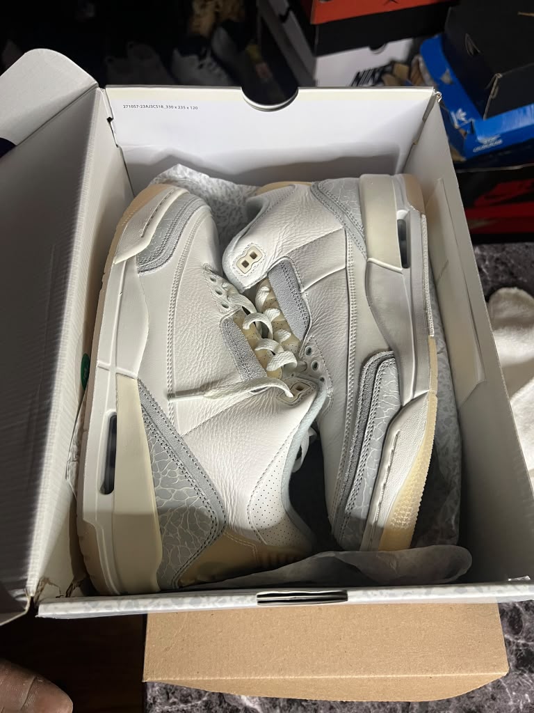 Air Jordan 3 Retro SE Craft "Ivory" (Style Code: FJ9479-100) *PRE-LOVED*