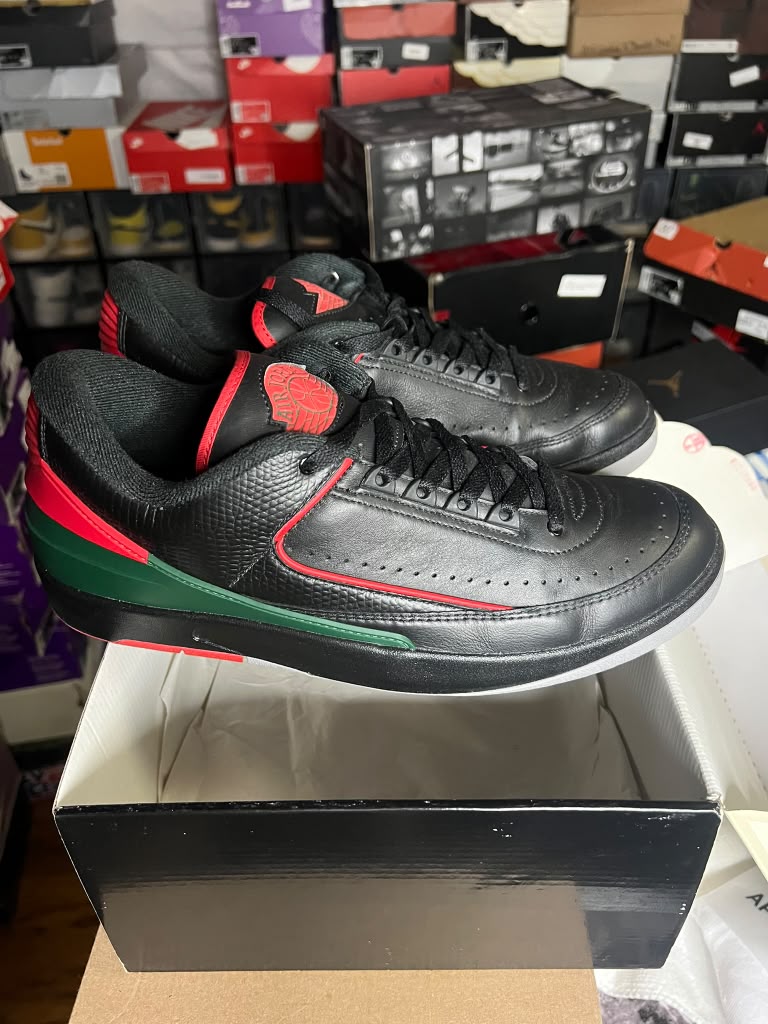 Air Jordan 2 Retro Low "Origins / Christmas" (Style Code: DV9956-006) *PRE-LOVED*