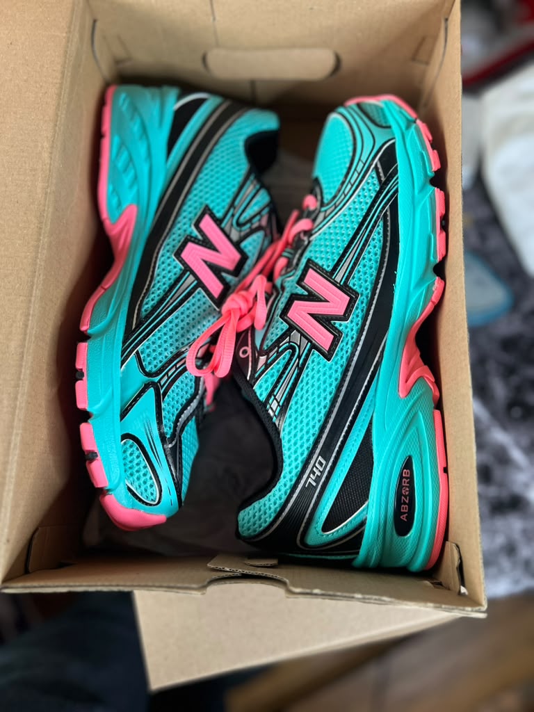 New Balance 740v2 "Cyber Jade / South Beach" (Style Code: U740EG2) *NEW*