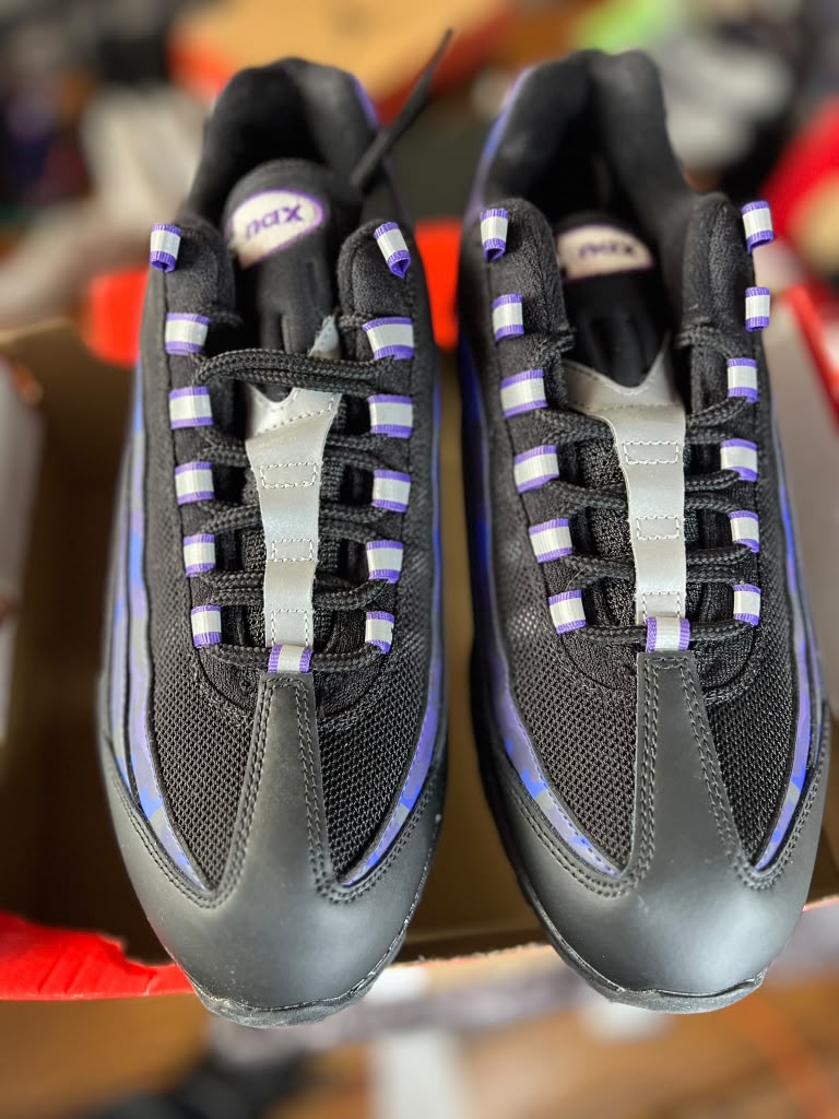 Nike Air Max 95 OG QS "Court Purple / Wild Grape Camo" (Style Code: HQ1973-500) *NEW*