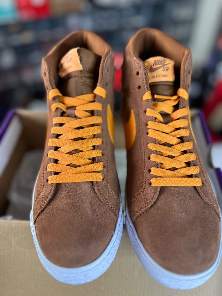 Nike SB Zoom Blazer Mid "Pecan Light Curry" (Style Code: 864349-203) *NEW*