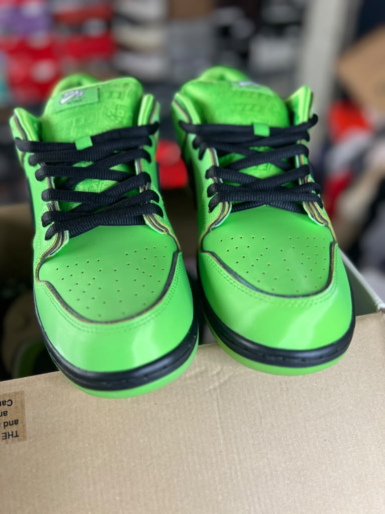 The Powerpuff Girls x Nike Dunk Low Pro SB QS "Buttercup" (Style Code: FZ8319-300) *NEW*