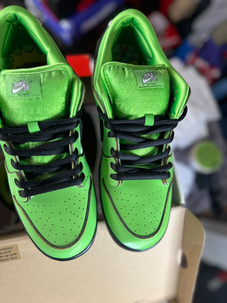 The Powerpuff Girls x Nike Dunk Low Pro SB QS "Buttercup" (Style Code: FZ8319-300) *NEW*