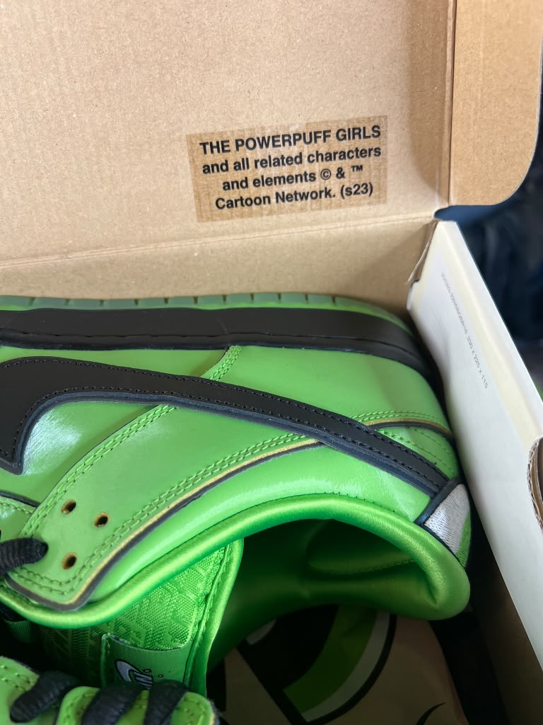 The Powerpuff Girls x Nike Dunk Low Pro SB QS "Buttercup" (Style Code: FZ8319-300) *NEW*