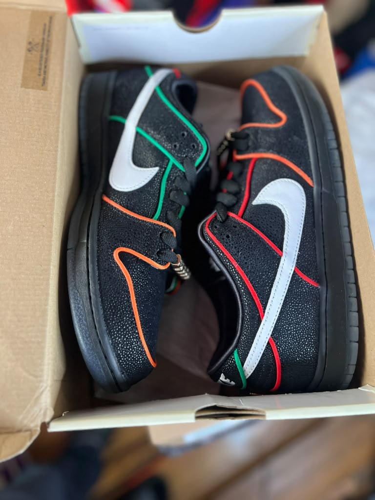 Bronx Girls Skate x Nike SB Dunk Low Pro QS "BXGS" (Style Code: HV1664-001) *NEW*
