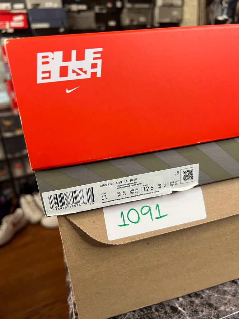 Billie Eilish x Nike Air Alpha Force 88 SP "Triple Red / Fire Red" (Style Code: DZ6763-600) *NEW*