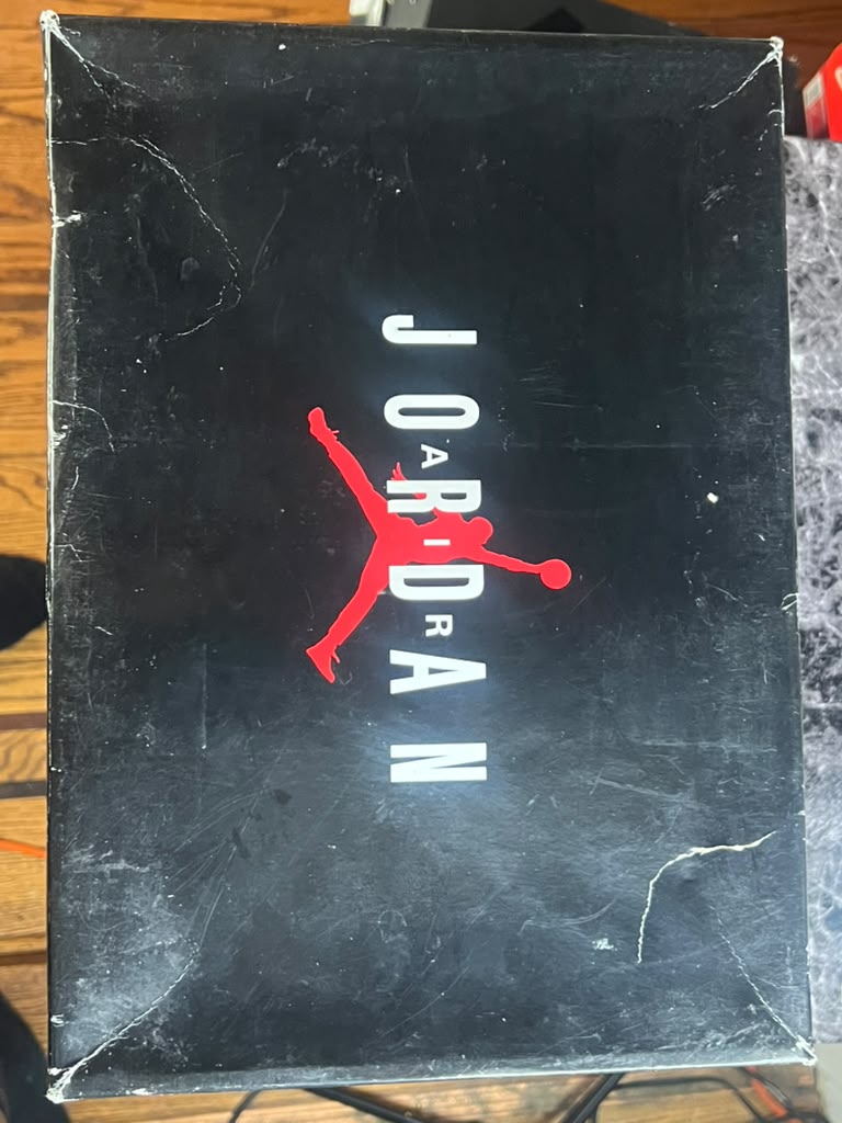 Air Jordan 11 Retro "Cherry" (Style Code: CT8012-116) *PRE-LOVED*
