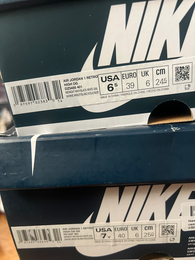 Air Jordan 1 Retro High OG "Midnight Navy" (Style Code: DZ5485-401) *NEW*