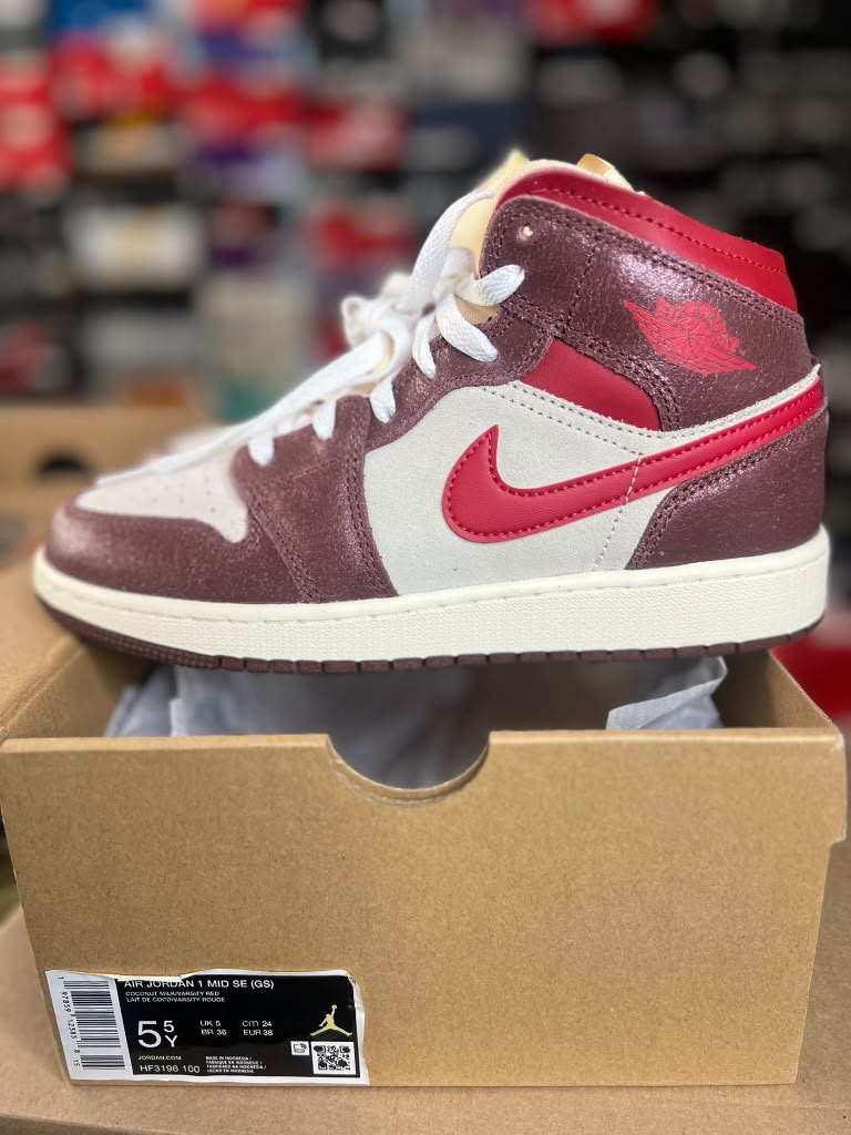 Air Jordan 1 Mid SE (GS) "Bread, Butter &amp; Sole / Buttered Toast" (Style Code: HF3196-100) *NEW*