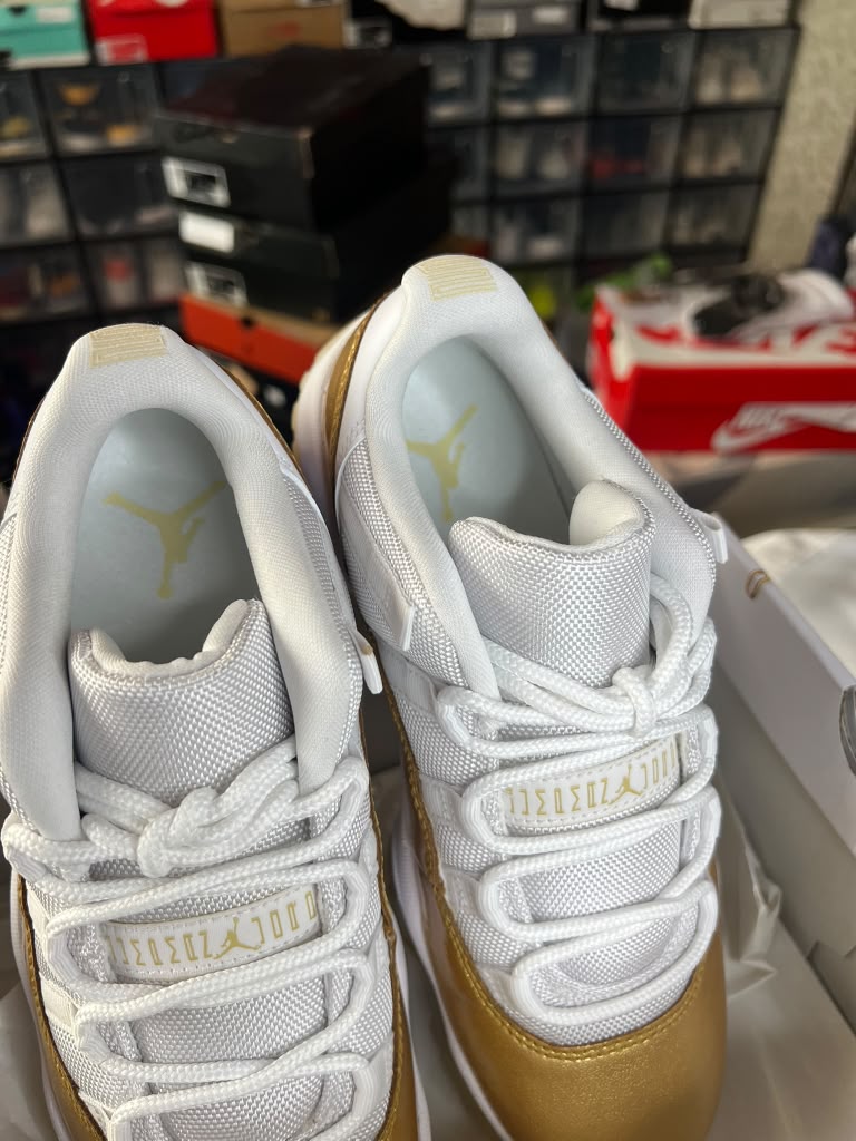 Air Jordan 11 Retro Low "Mother's Day" (Style Code: AH7860-102) *NEW*