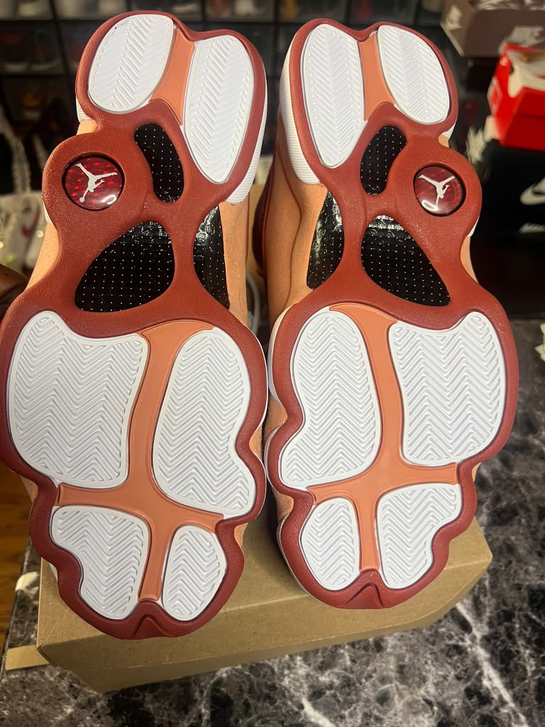 Air Jordan 13 Retro "Dune Red" (Style Code: DJ5982-601) *NEW-NO BOX*