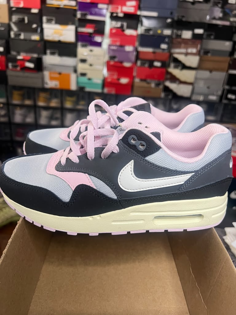 Nike Air Max 1 GS "Anthracite Pink Foam" (Style Code: DZ3307-004) *NEW*