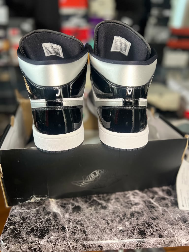 Air Jordan 1 Mid SE "Black Patent / Metallic Silver" (Style Code: HV0789-010) *NEW*