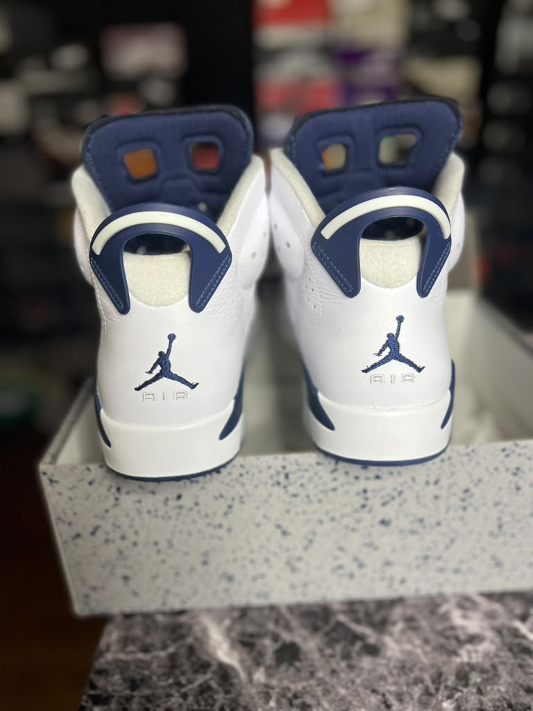 Air Jordan 6 Retro "Midnight Navy" (Style Code: CT8529-141) *PRE-LOVED*