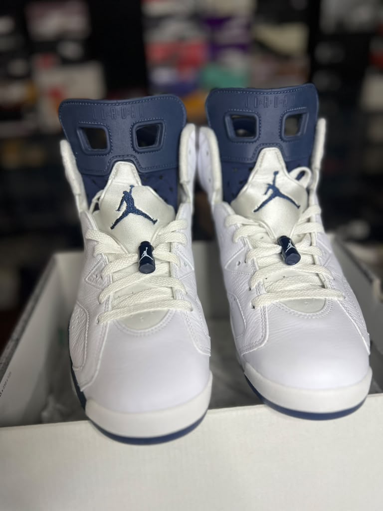 Air Jordan 6 Retro "Midnight Navy" (Style Code: CT8529-141) *PRE-LOVED*