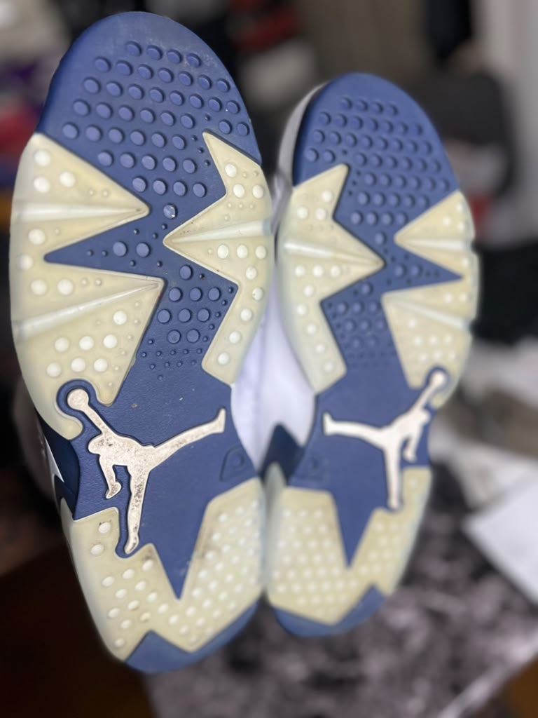 Air Jordan 6 Retro "Midnight Navy" (Style Code: CT8529-141) *PRE-LOVED*